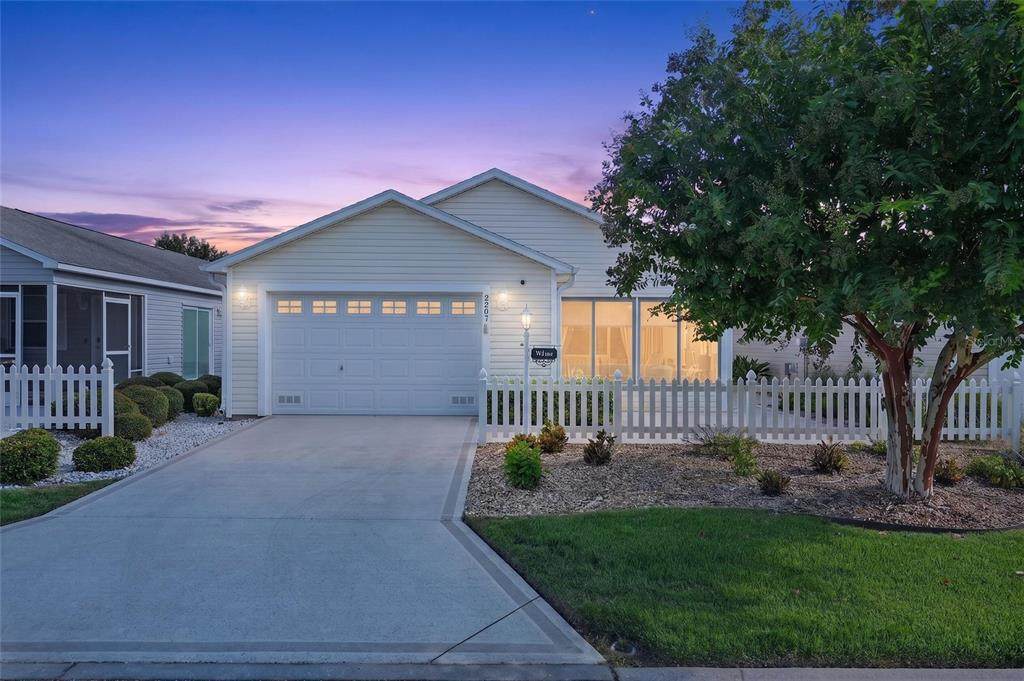 2207 Jetta Way - Photo 1
