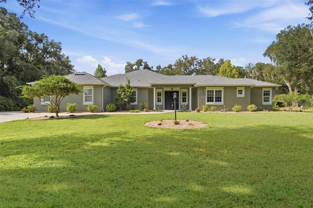 10594 104TH Circle - Photo 1
