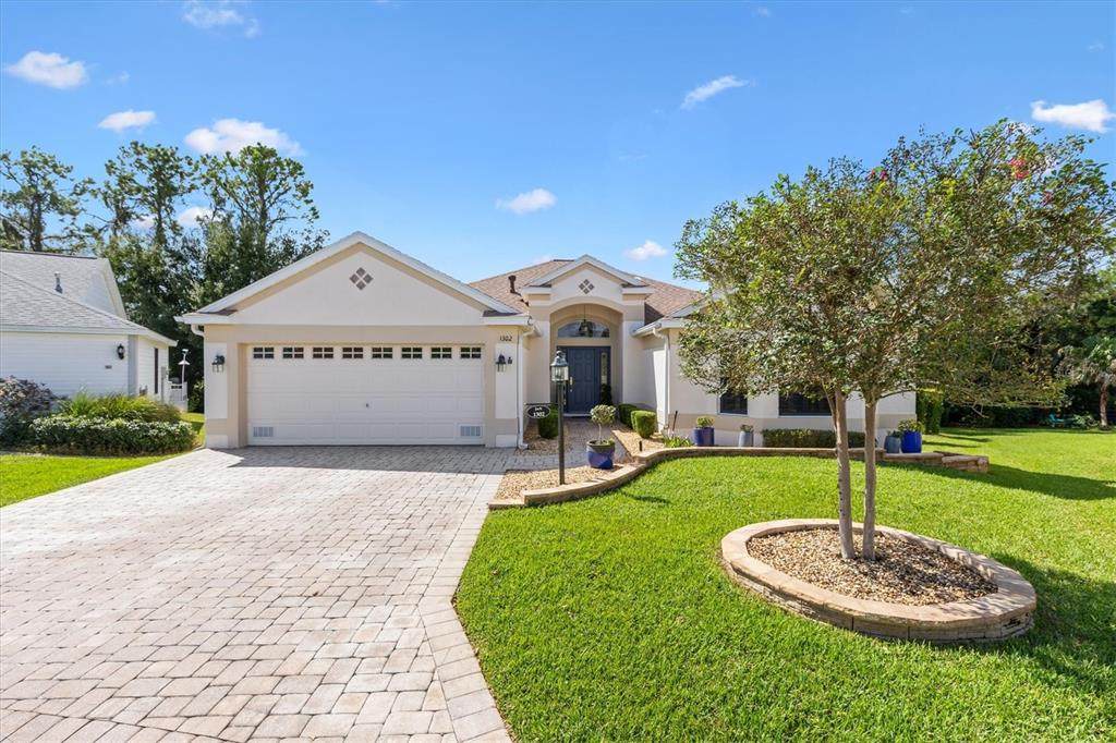 1302 La Estrellita Way - Photo 1
