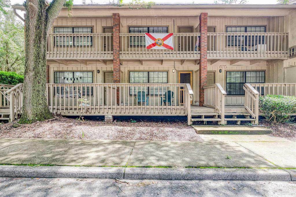 426 15th Street - Photo 1