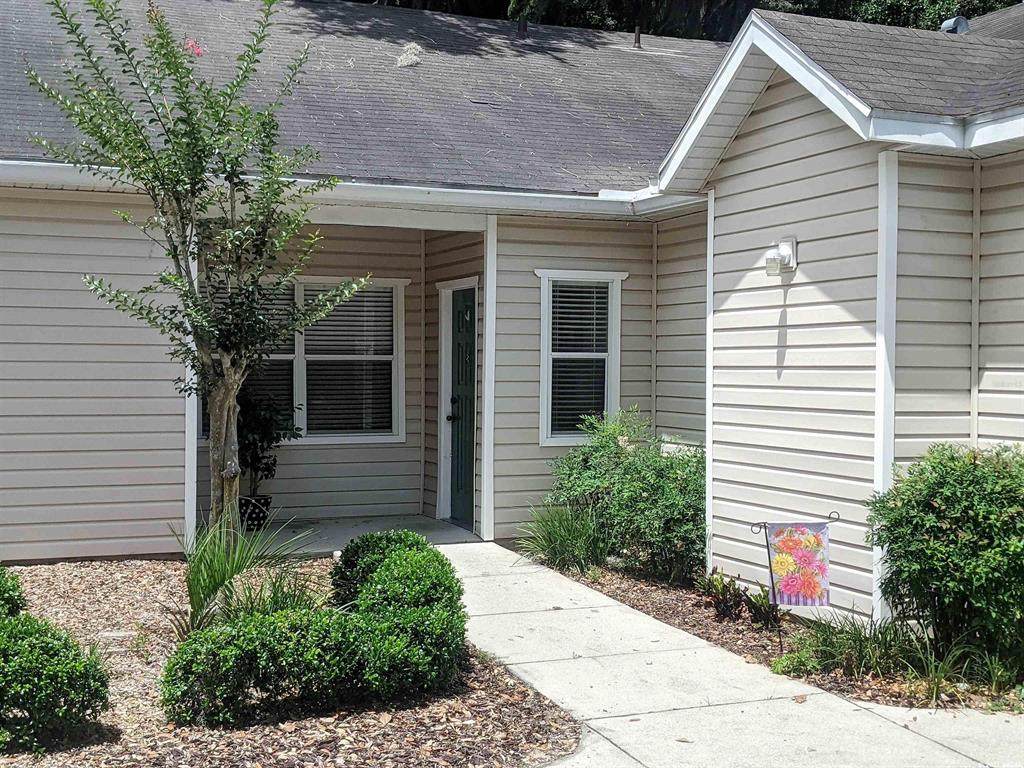 4700 Archer - Photo 1