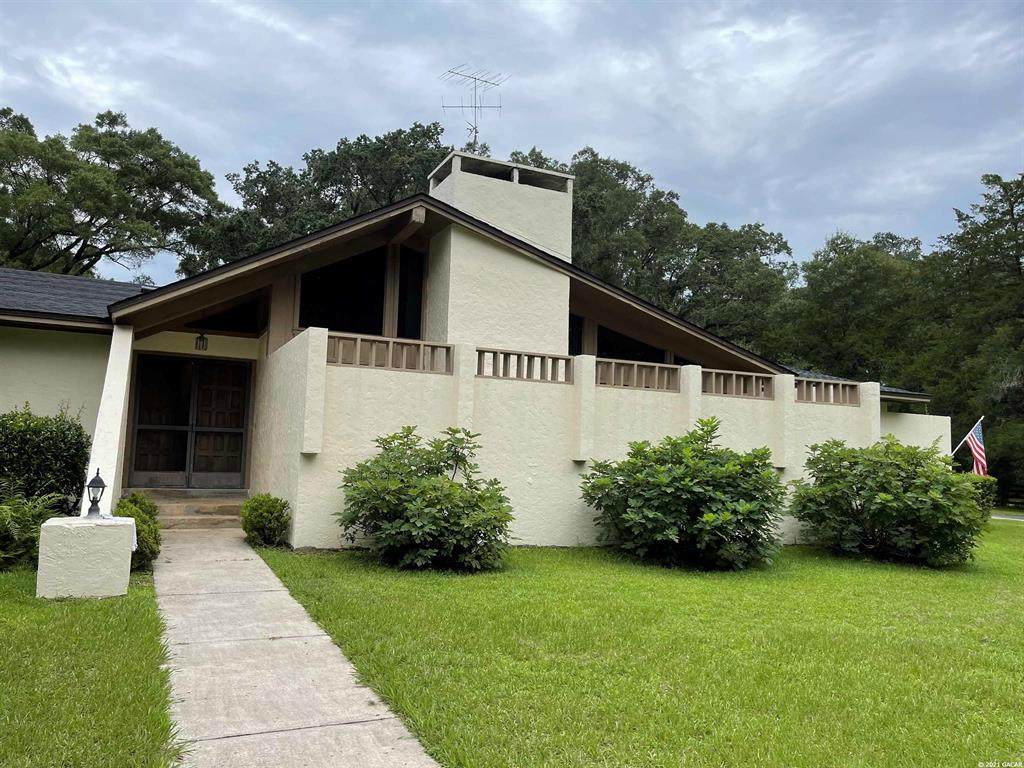 16819 5 Place - Photo 1