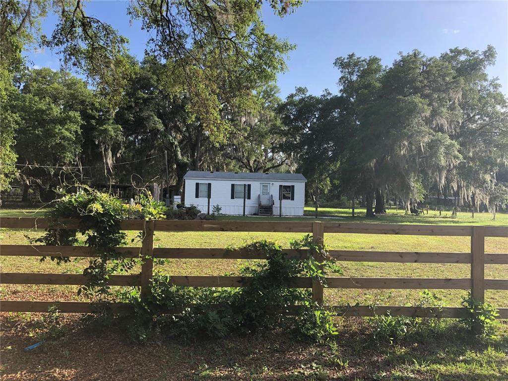 629 Lake Susan Road - Photo 1