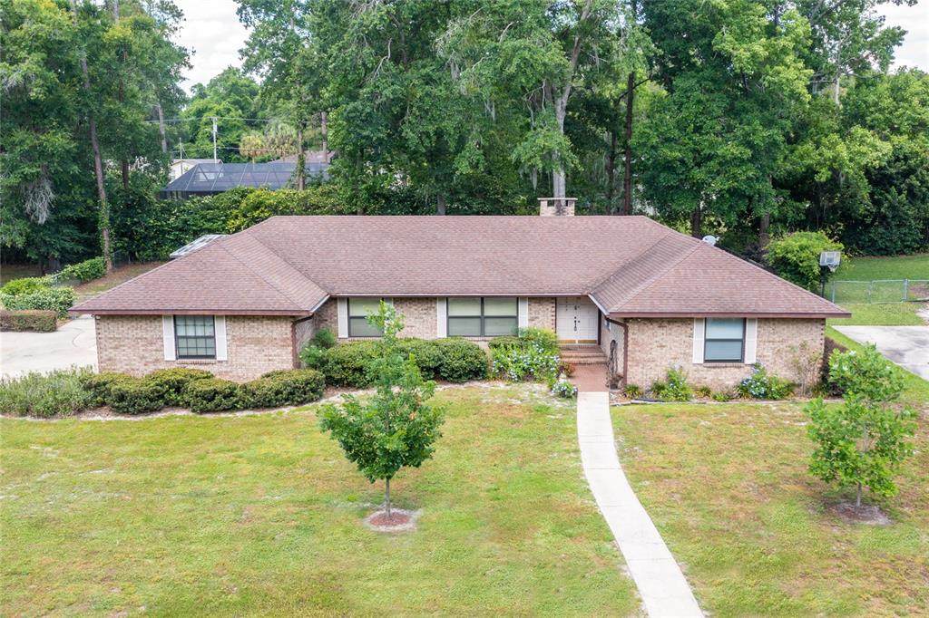5523 37TH Lane - Photo 1