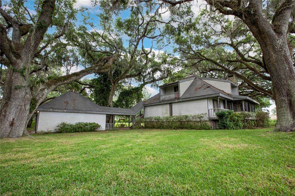 2398 Howell Street - Photo 1