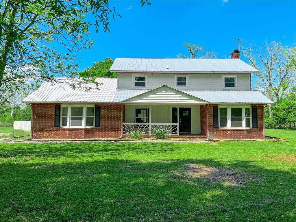 99 40TH Avenue - Photo 1