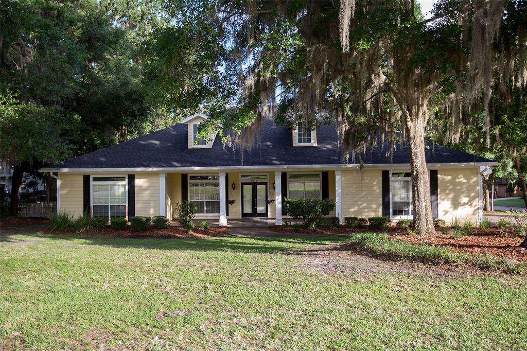 7911 56TH Way - Photo 1