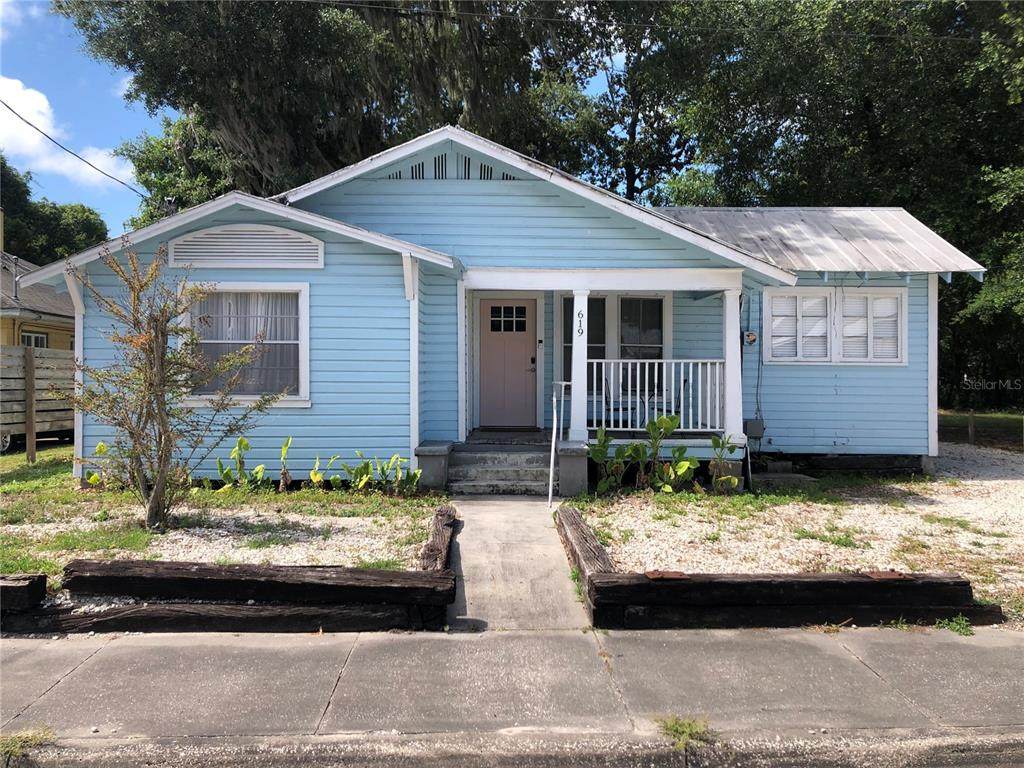 619 7TH Avenue - Photo 1