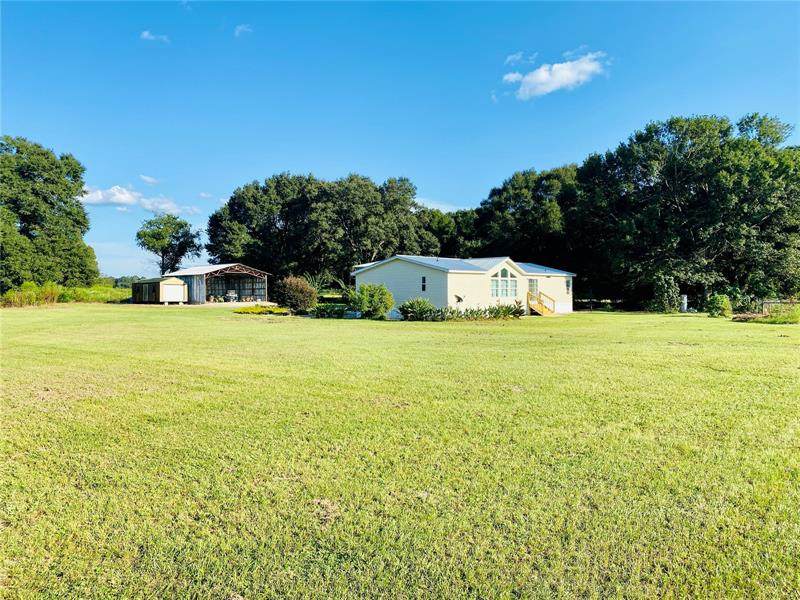 21707 Us Highway 441 - Photo 1