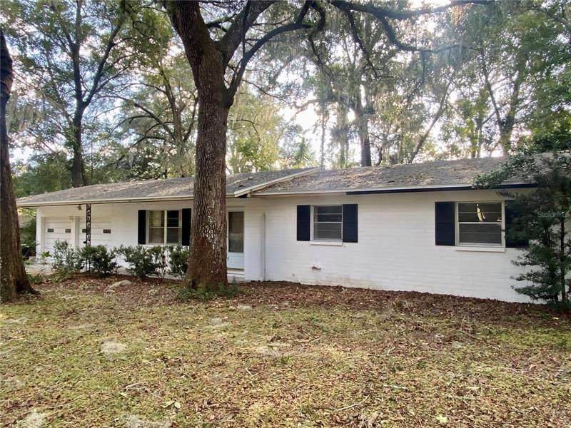 818 39TH Drive - Photo 1