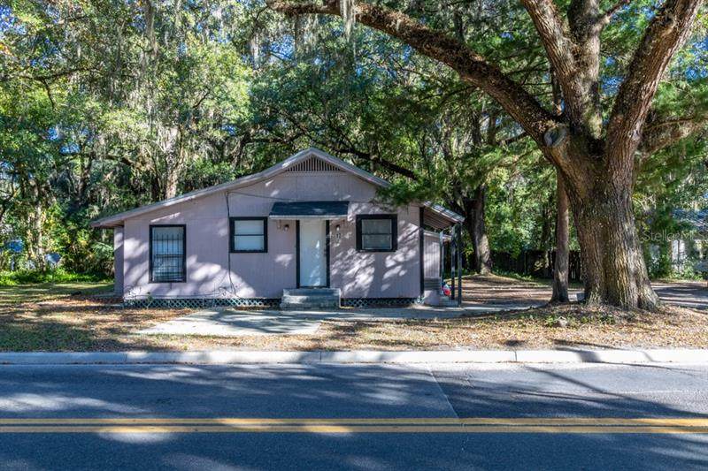 17 18 Street - Photo 1