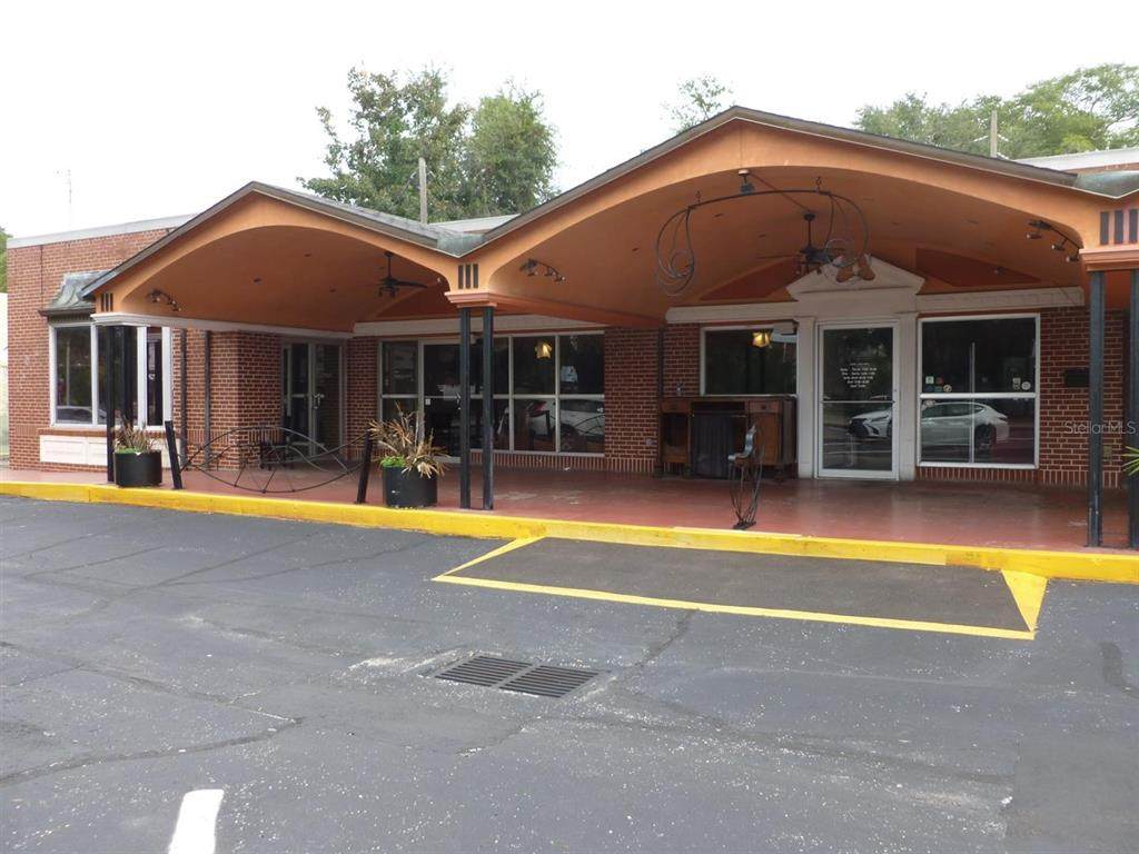 706 University Avenue - Photo 1