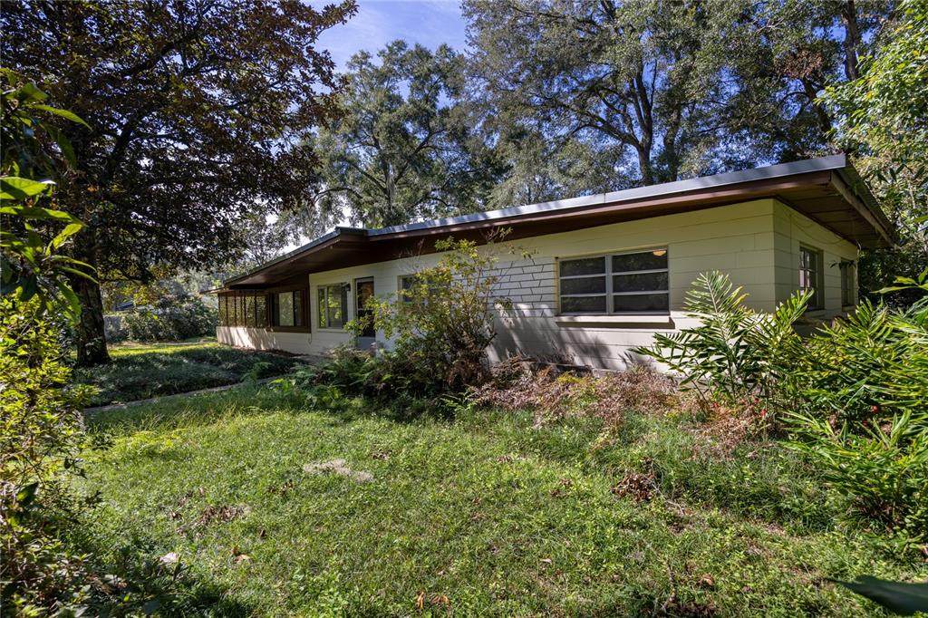 4204 21st Drive - Photo 1