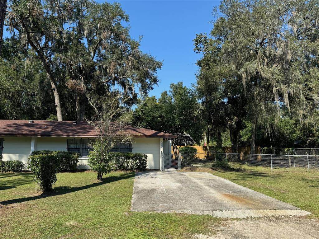 4102 10th Street - Photo 1