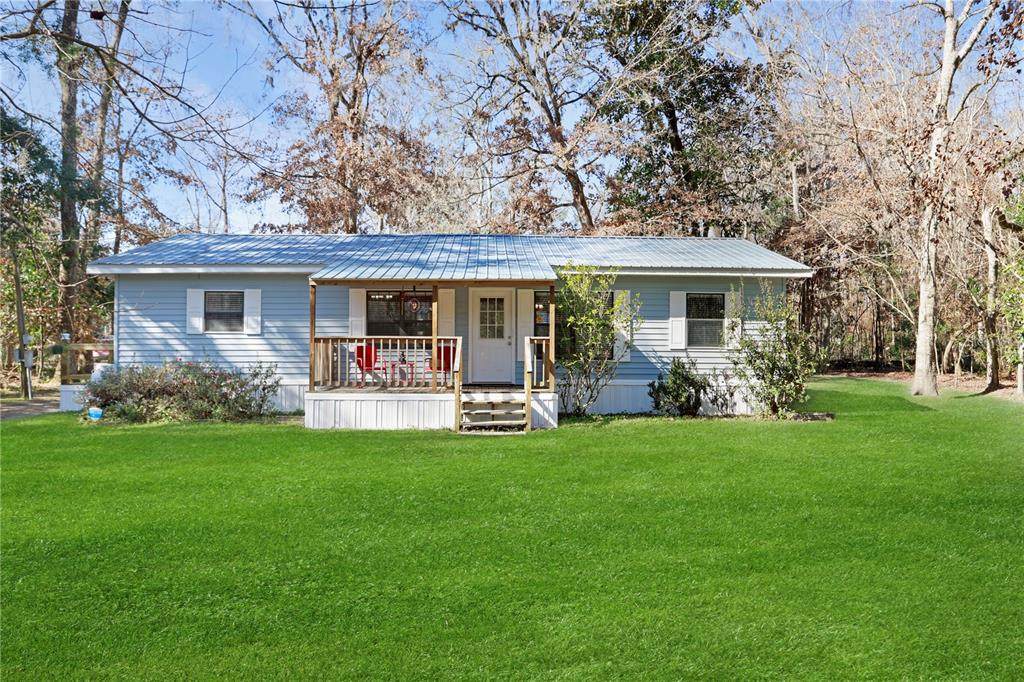 696 Washington Avenue - Photo 1