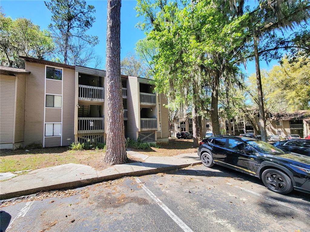 109 16TH Avenue - Photo 1