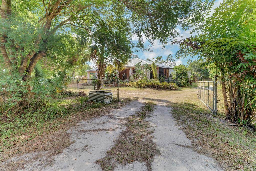 1000 Rabbit Run Road - Photo 1