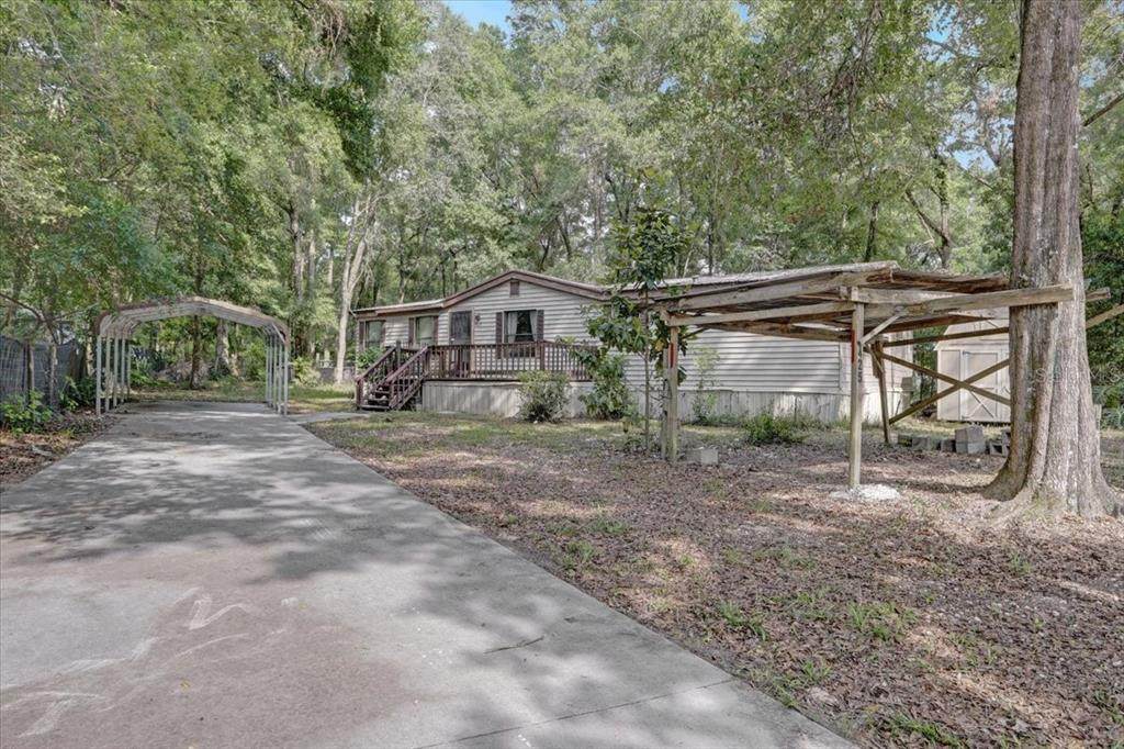 425 Longhorn Terrace - Photo 1