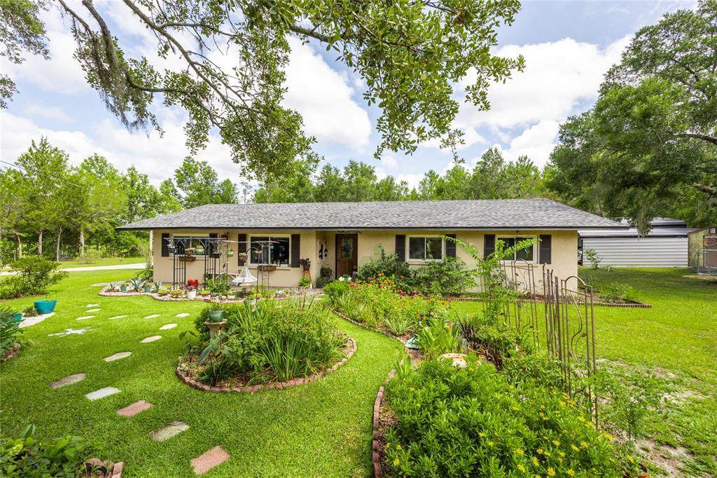 261 Ishie Avenue - Photo 1