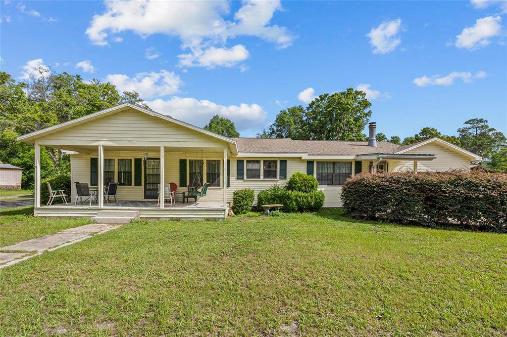 207 Senter Avenue - Photo 1