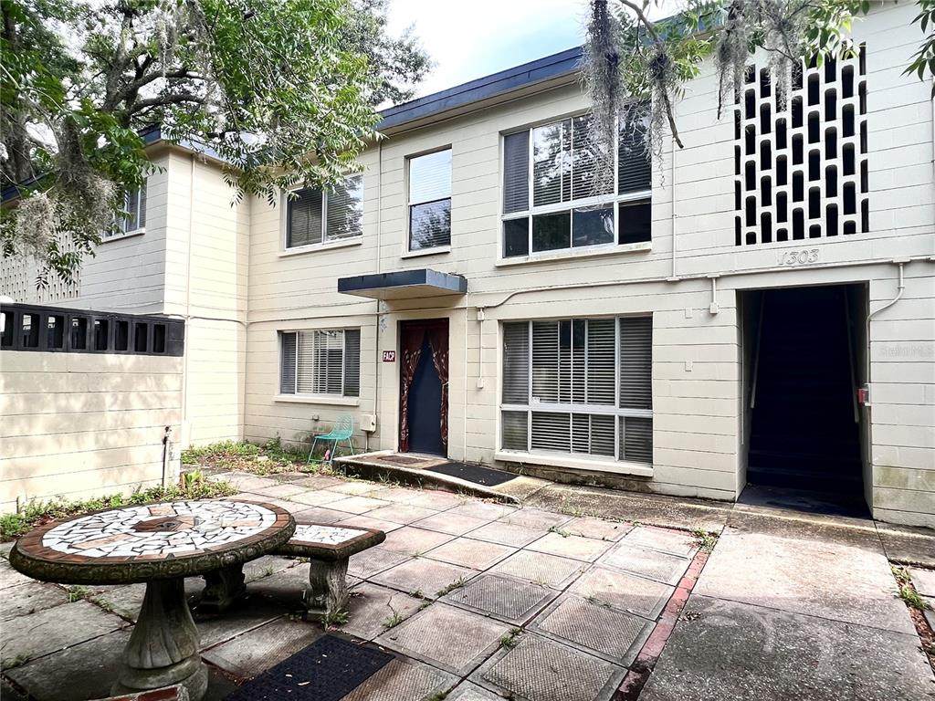1303 6TH Street - Photo 1