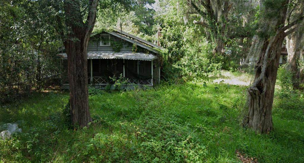 512 9TH Avenue - Photo 1