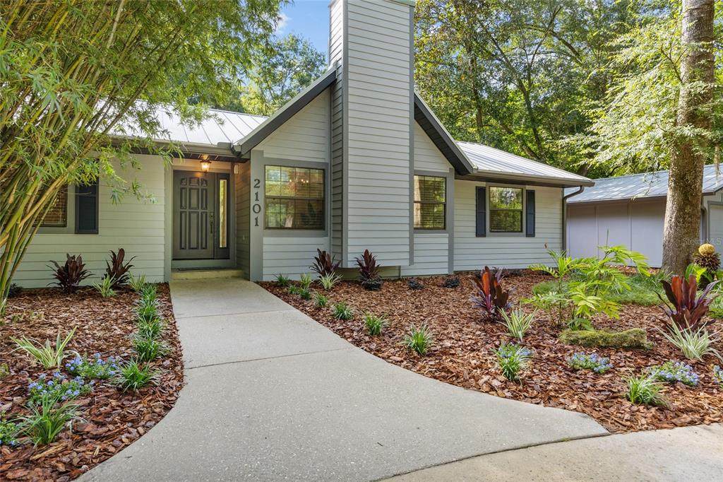 2101 79TH Drive - Photo 1