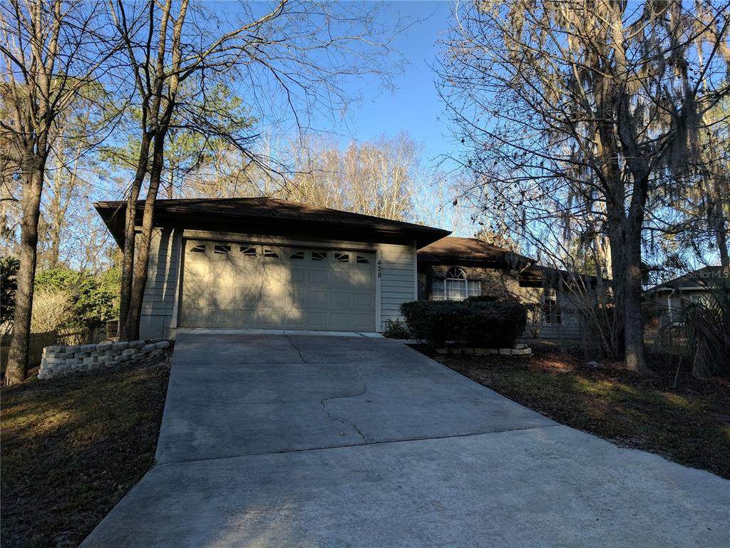 428 96TH Way - Photo 1