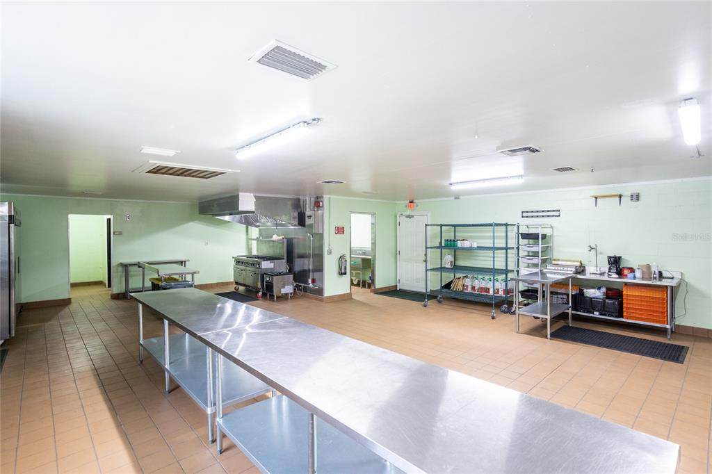 10204 State Road 100 - Photo 1