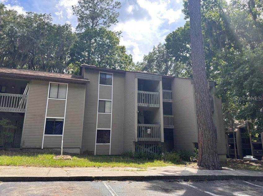 109 16TH Avenue - Photo 1