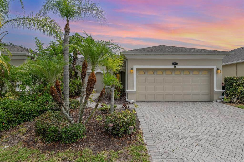 1869 Tullagee Avenue - Photo 1