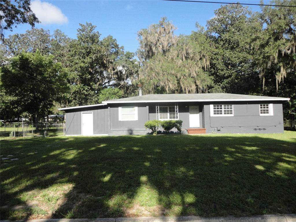 2220 44TH Terrace - Photo 1