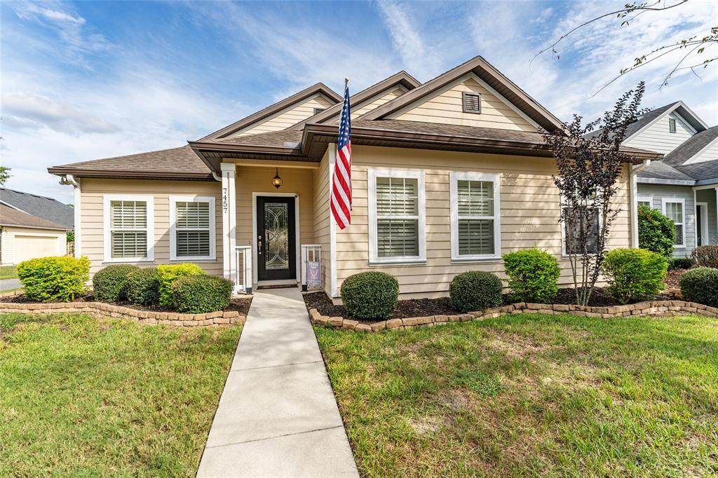 7457 81ST Way - Photo 1