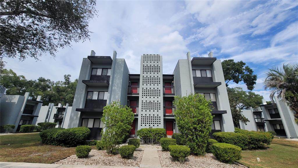 415 39TH Road - Photo 1