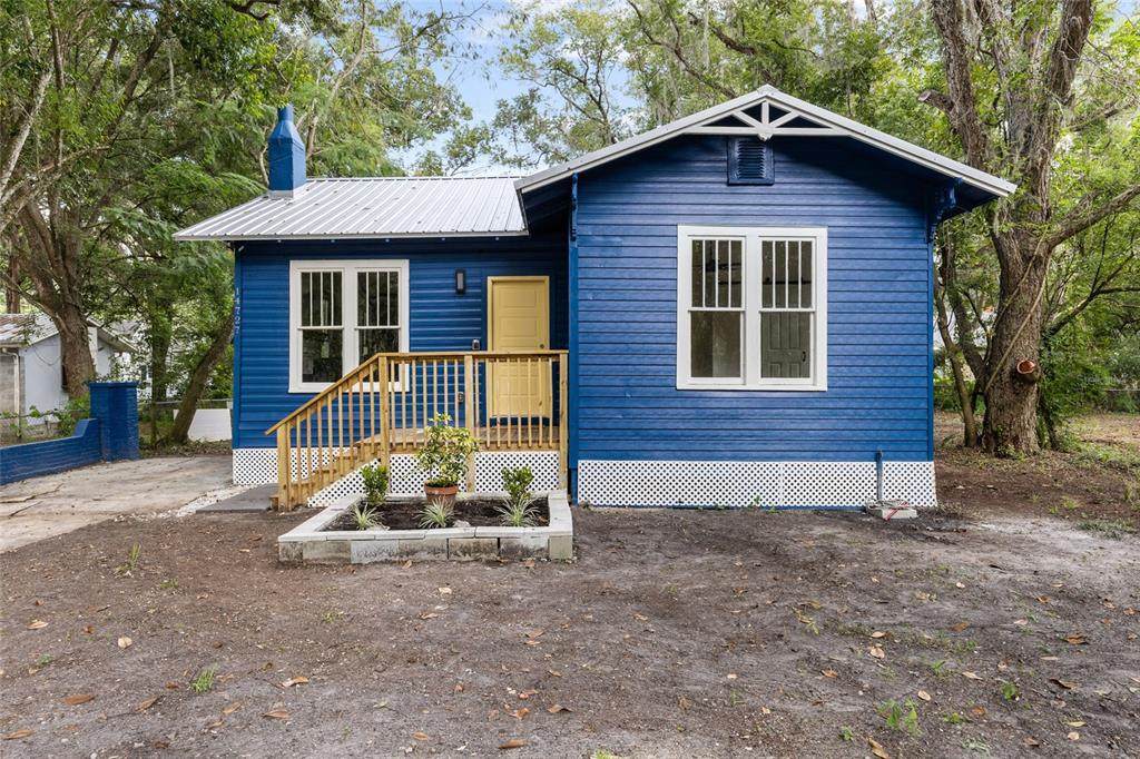 14727 142ND Street - Photo 1