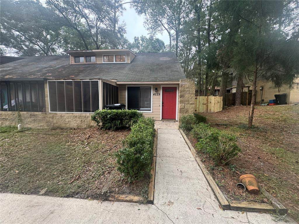 4229 69TH Terrace - Photo 1