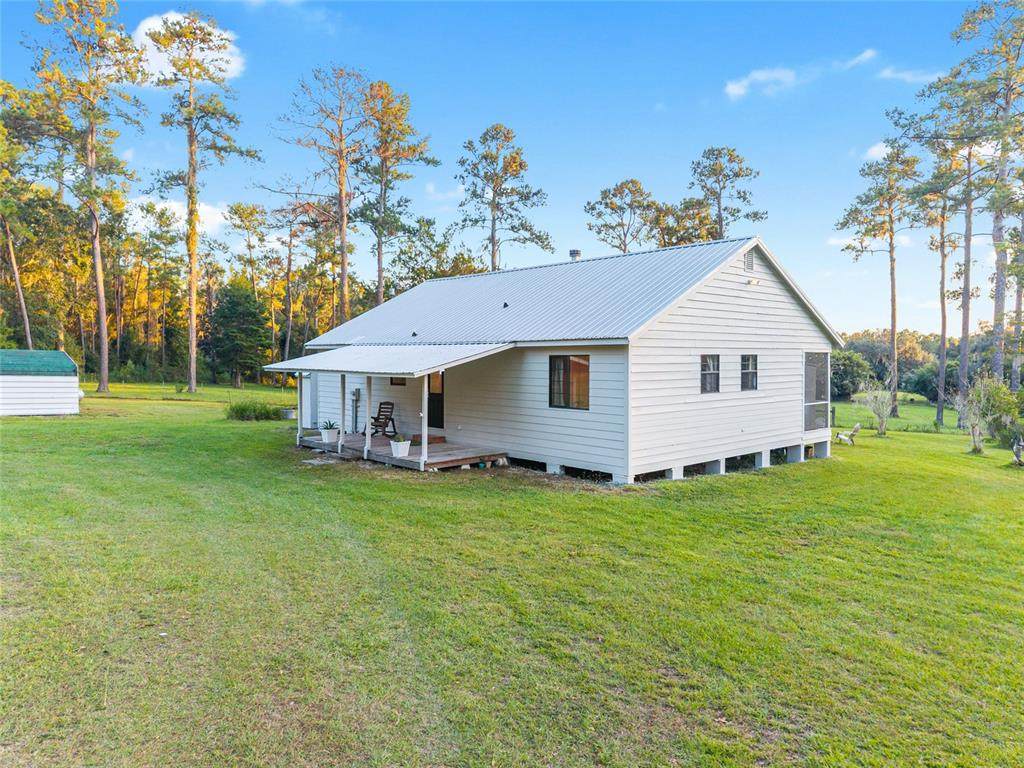 12719 88TH Place - Photo 1