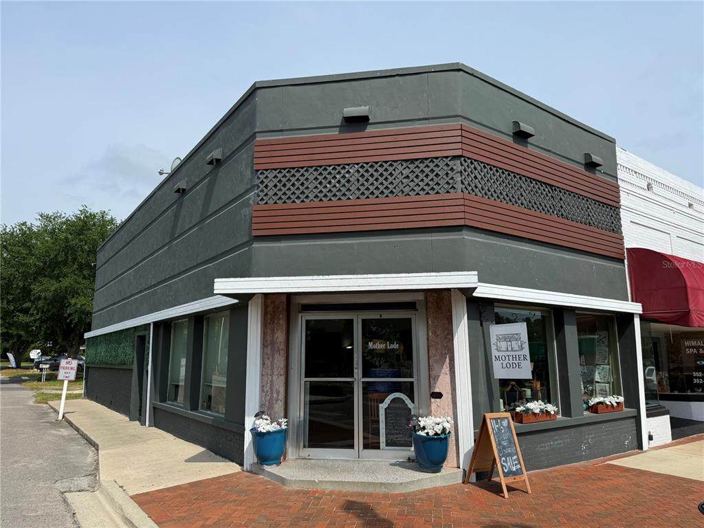 14850 Main Street - Photo 1