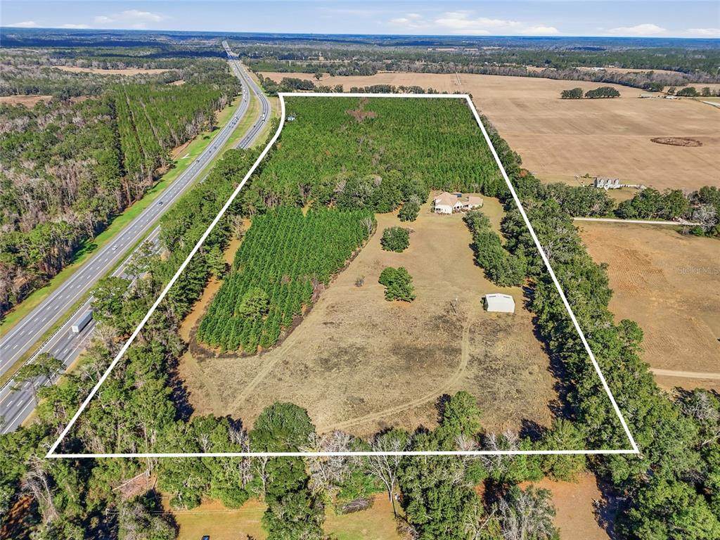 18604 262ND Avenue - Photo 1