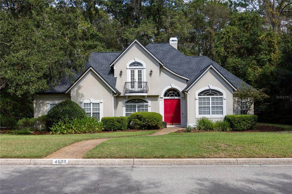 4509 53RD Street - Photo 1