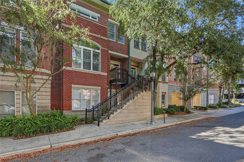 132 4TH Street - Photo 1