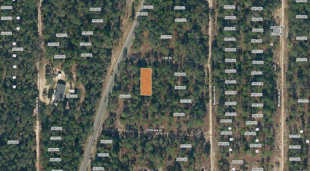  103 LEE DR - Photo 1