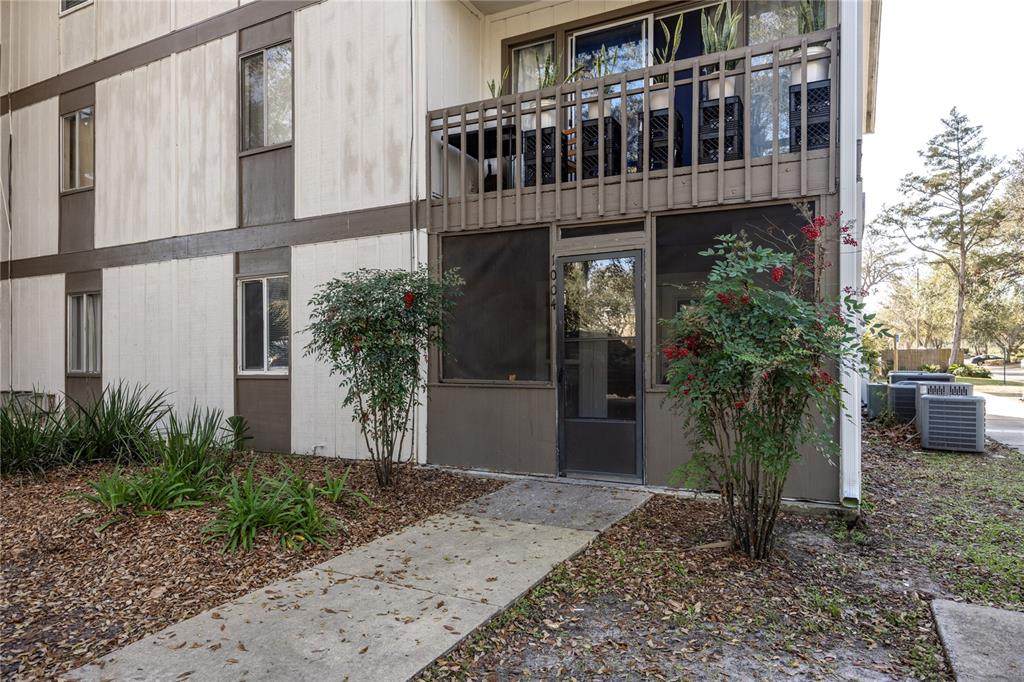 6519 Newberry - Photo 1