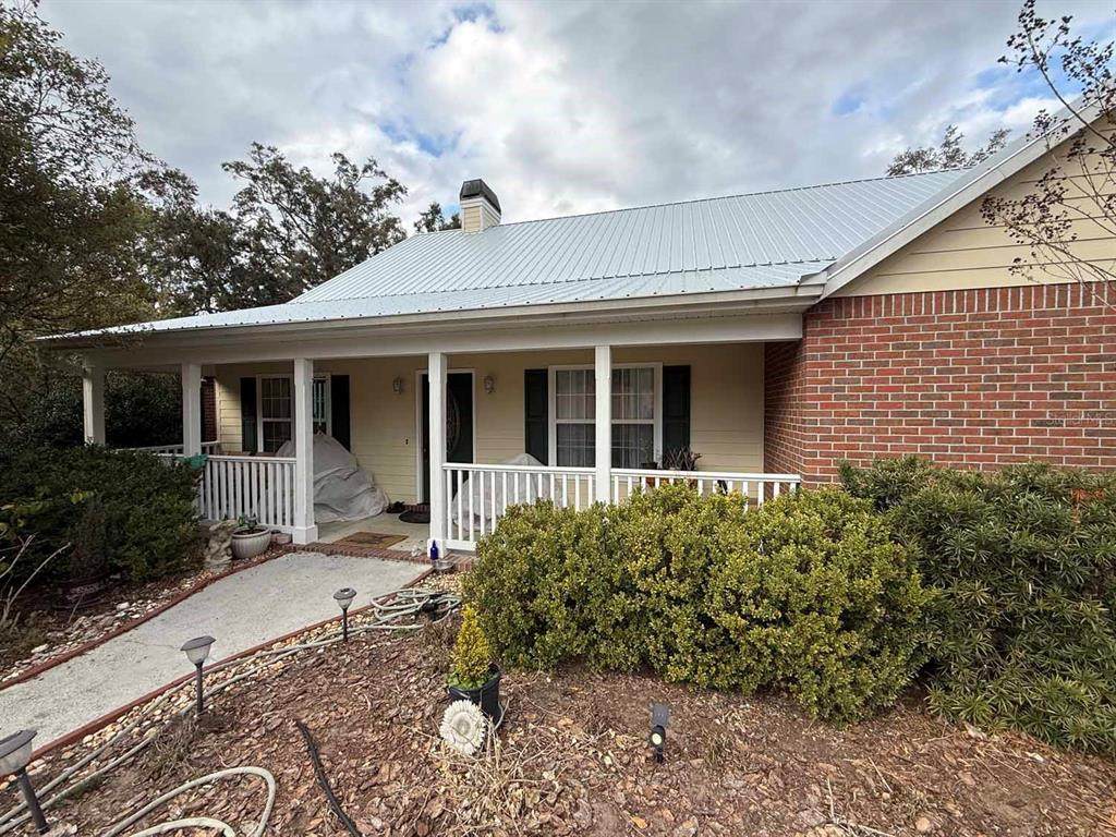 13106 112TH Avenue - Photo 1