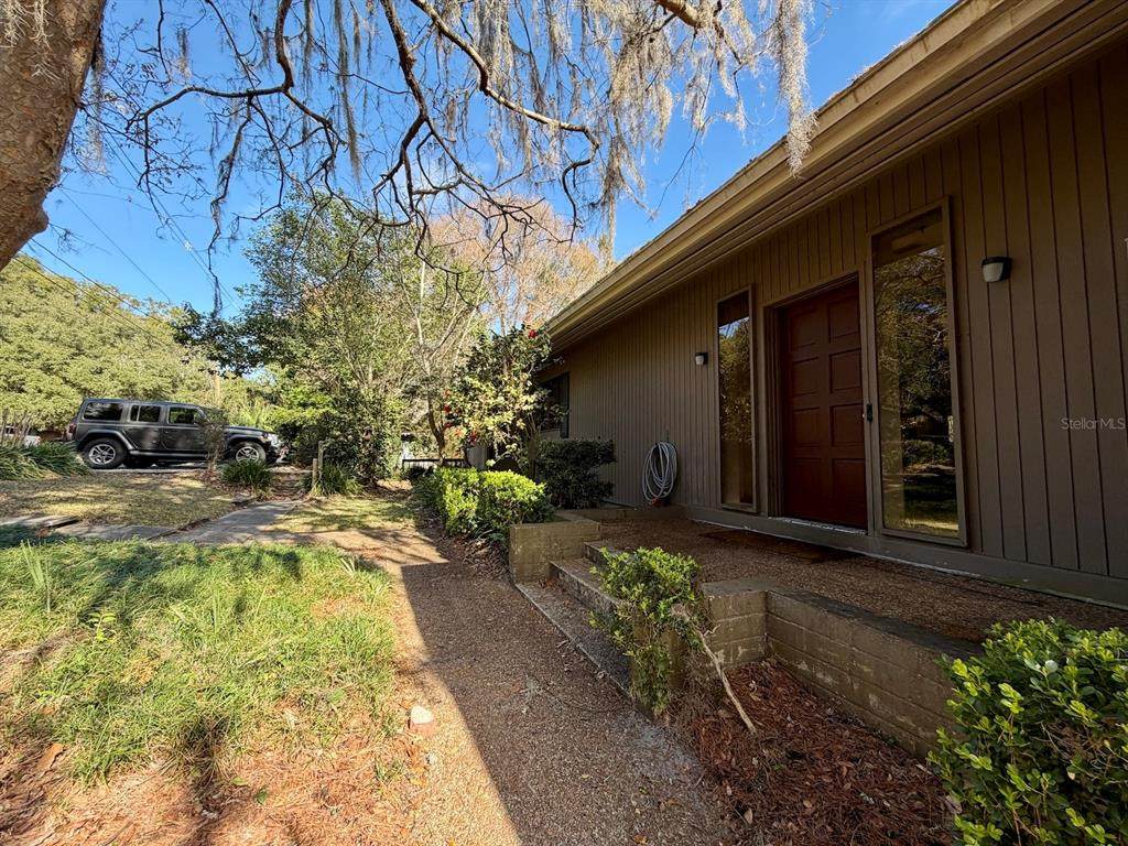 21 23RD Terrace - Photo 1