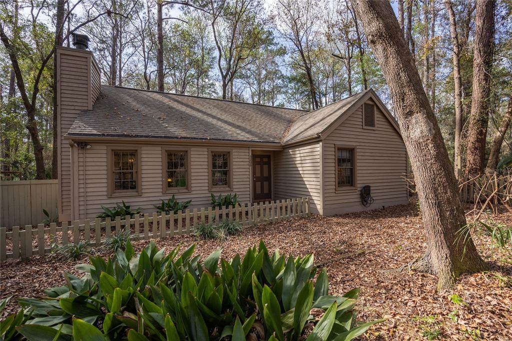 5206 86TH Terrace - Photo 1