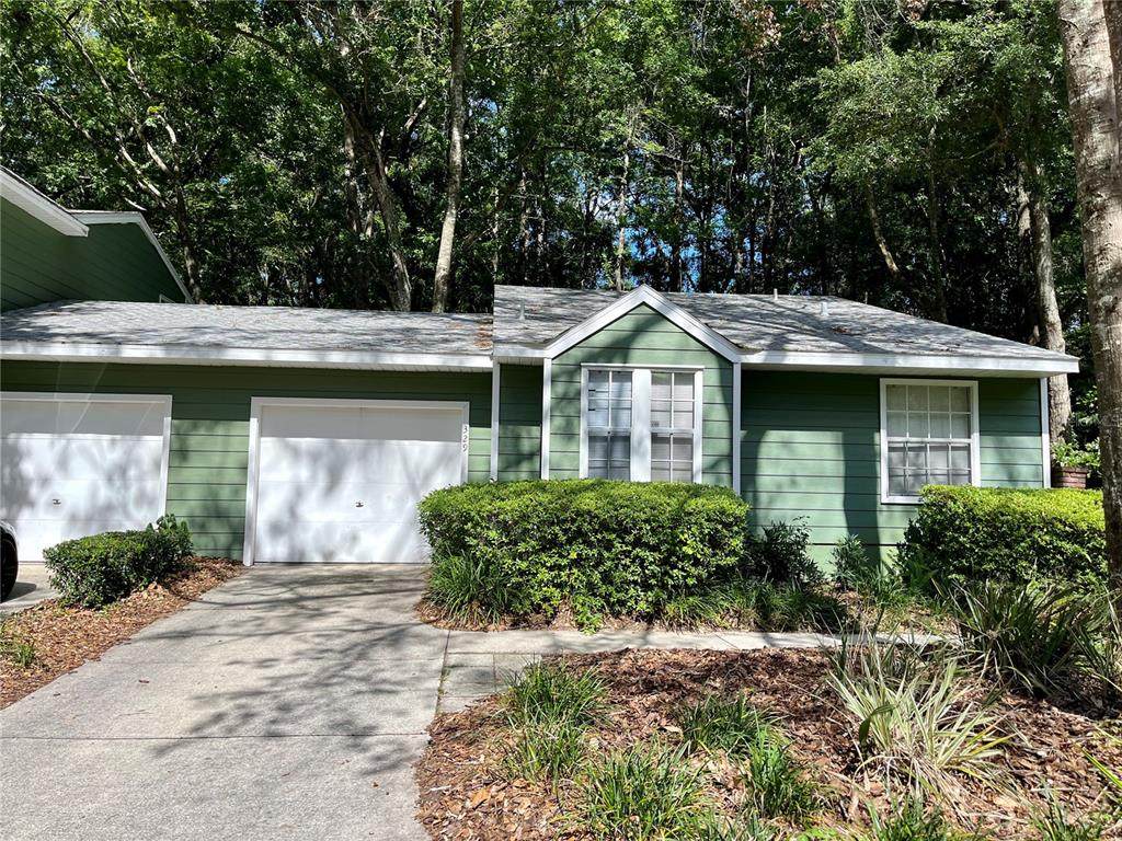 329 48TH Boulevard - Photo 1