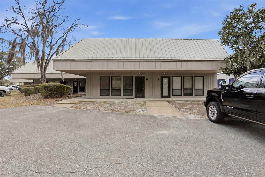 1901 67TH Place - Photo 1