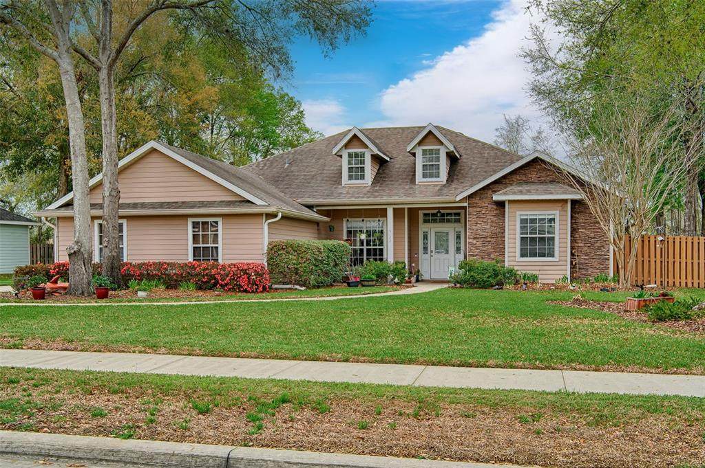 15122 149TH Road - Photo 1