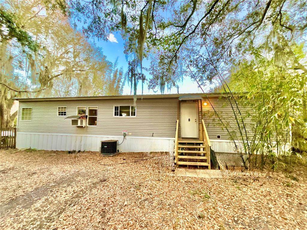 1837 State Road 20 - Photo 1